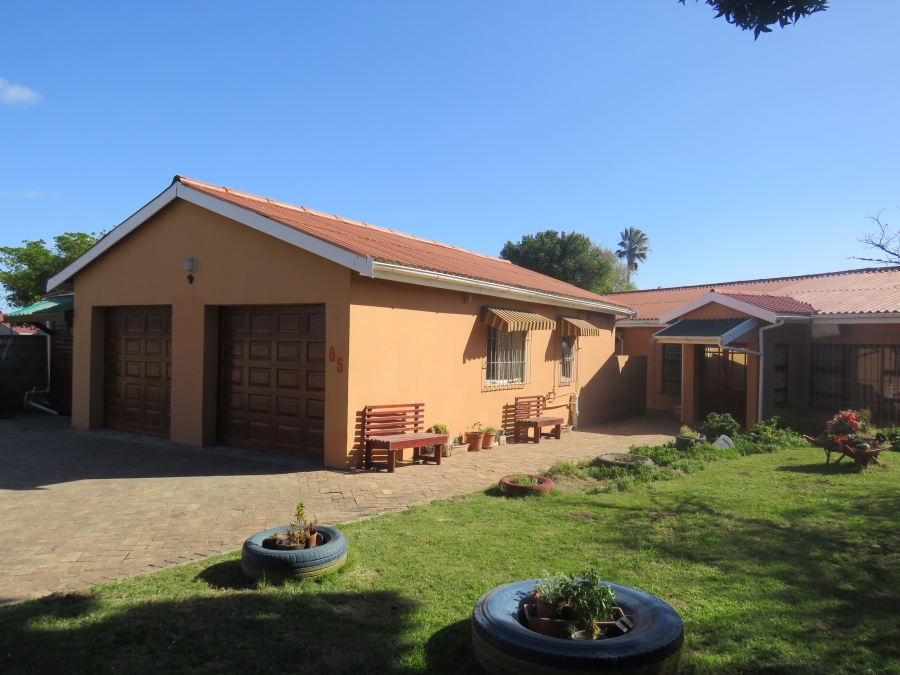 4 Bedroom Property for Sale in East Bank Eastern Cape